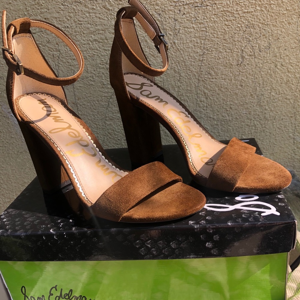 Sam Edelman Yaro Block Heel Sandals in Hazelnut